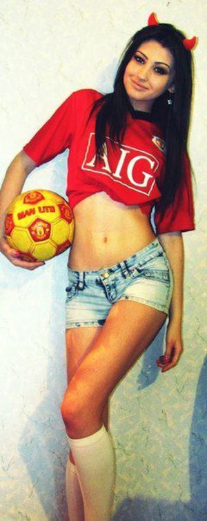 Beth from Ohio is looking for adult webcam chat