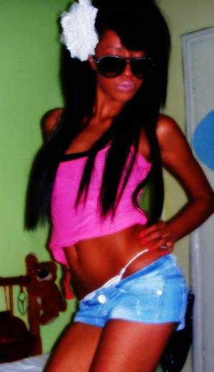 Mary from Florida is looking for adult webcam chat