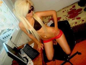 Looking for girls down to fuck? Katharine from Colorado is your girl