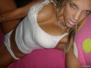 Asia from  is looking for adult webcam chat