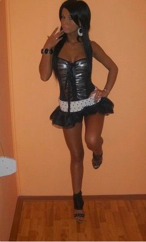 Dominique is a cheater looking for a guy like you!