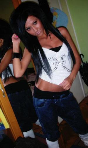 Looking for girls down to fuck? Leigh from California is your girl
