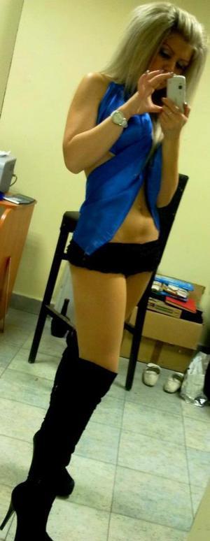 Escorts like Sasha are down to fuck you now!