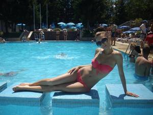 Kristen from Ohio is interested in nsa sex with a nice, young man