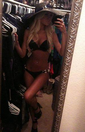 Escorts like Nayeli are down to fuck you now!