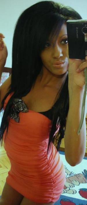 Mollie from Georgia is looking for adult webcam chat