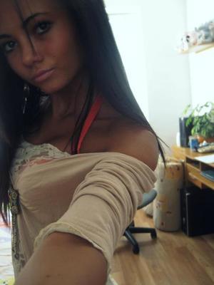 Looking for girls down to fuck? Amy from Connecticut is your girl