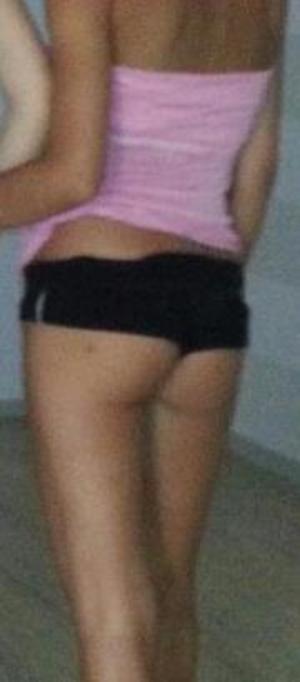 Finding a fuck buddy like Lacey from Arizona has never been easier