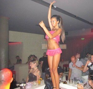 Lizeth from California is interested in nsa sex with a nice, young man