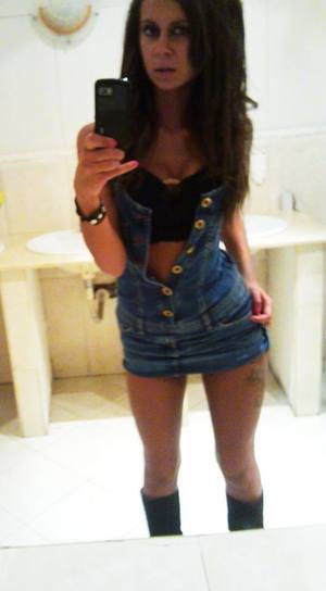Alyson from Florida is looking for adult webcam chat
