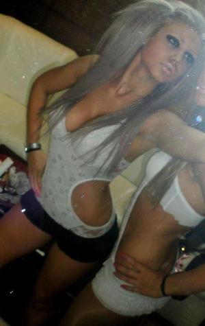 Looking for local cheaters? Take Carly from Arkansas home with you