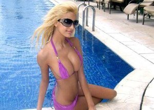 Jessica is a cheater looking for a guy like you!