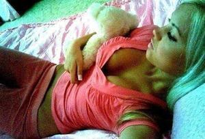 Looking for girls down to fuck? Christie from Washington is your girl