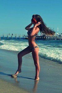 Escorts like Jeanette are down to fuck you now!